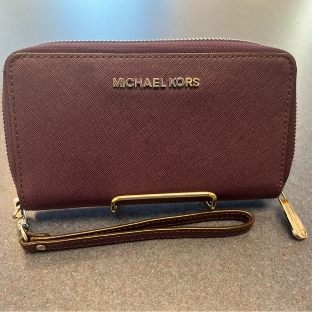 MICHAEL KORS WRISTLET/WALLET